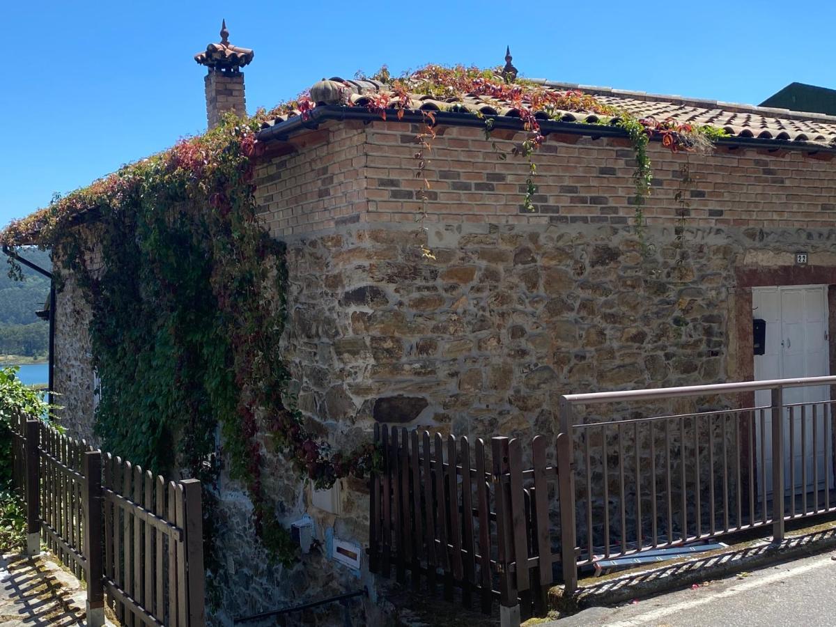 Апартаменти La Casa Del Farero San Esteban de Pravia Екстер'єр фото